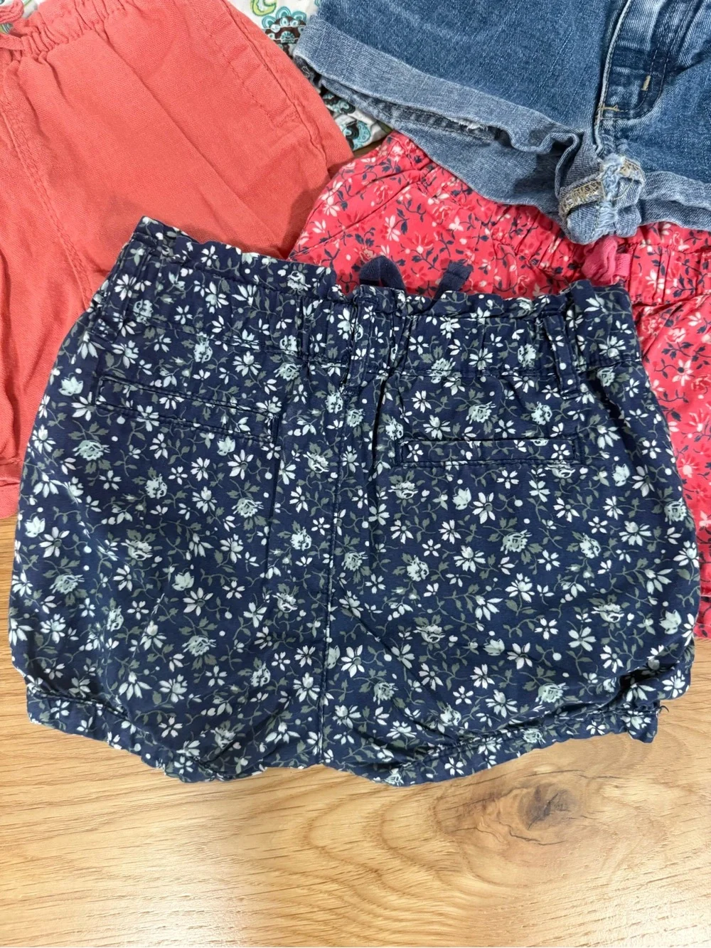 GAP/Old Navy  Girls 3 years Coral/Navy Floral, Denim Shorts Pack of 5